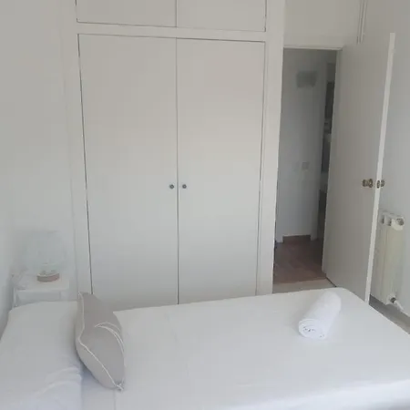 Family Pool & Apartman