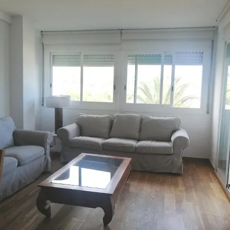 Apartman Family Pool & Sitges